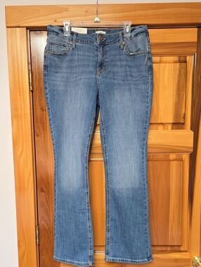 Women's blue jeans